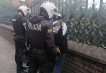 Policía revisó a 38 personas y decomisó un arma blanca en Cuenca