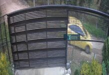 Investigan a un vehículo tipo taxi involucrado en robo