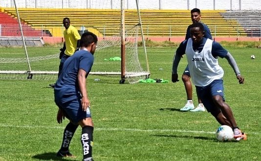 D. Cuenca abre LigaPro ante Guayaquil City tras para por pandemia