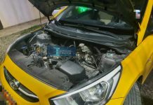 Roban accesorios de taxis en Llacao, en Cuenca