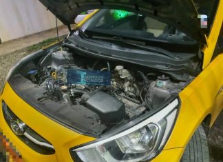 Roban accesorios de taxis en Llacao, en Cuenca