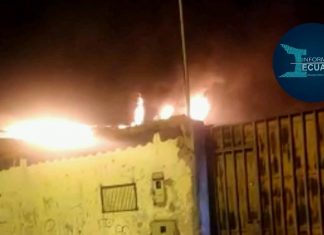 Los Bomberos sofocaron un incendio en una fábrica de muebles